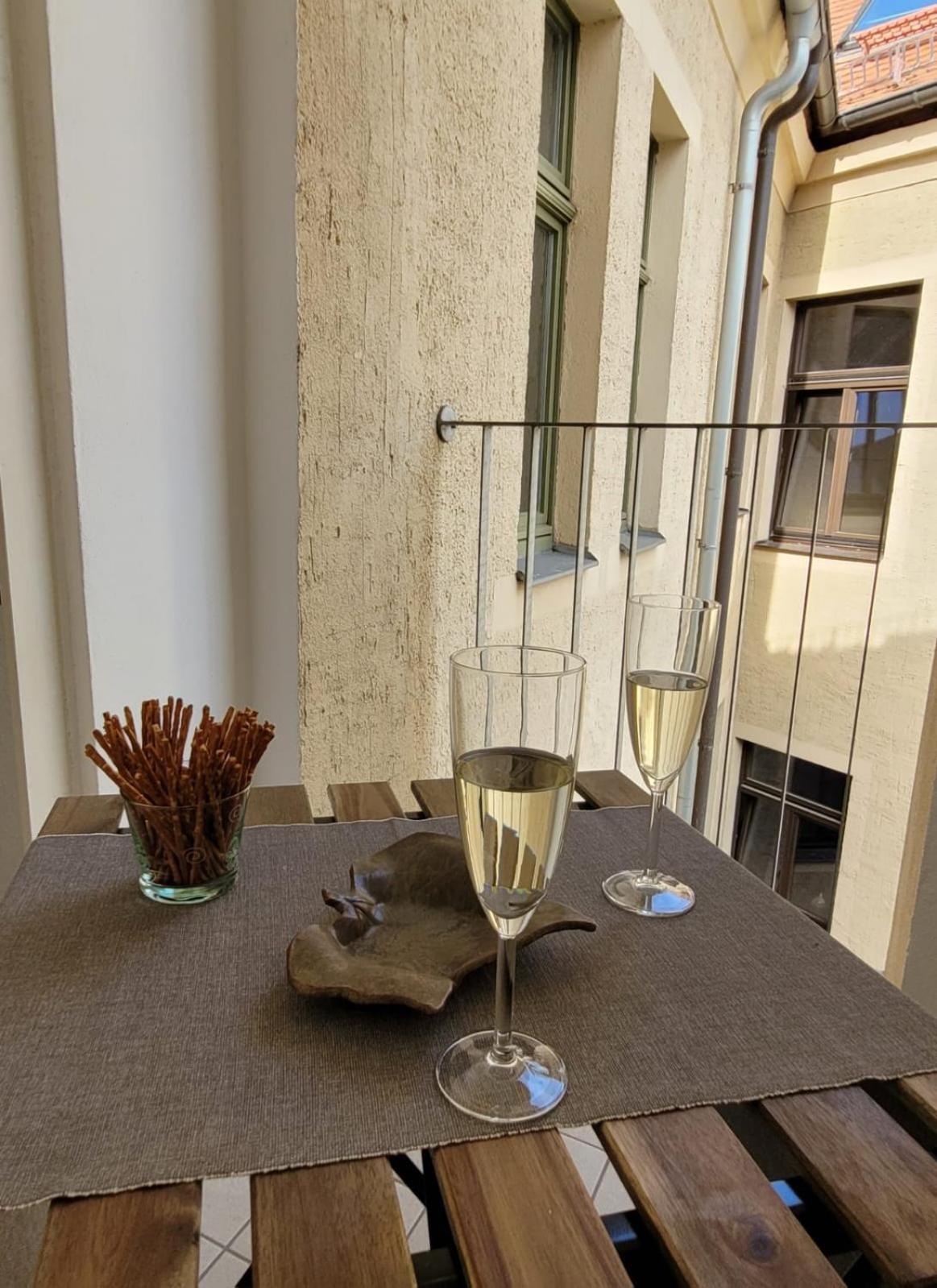 Cosel Apartment Altstadt Radfahrer Balkon Meißen Exteriör bild